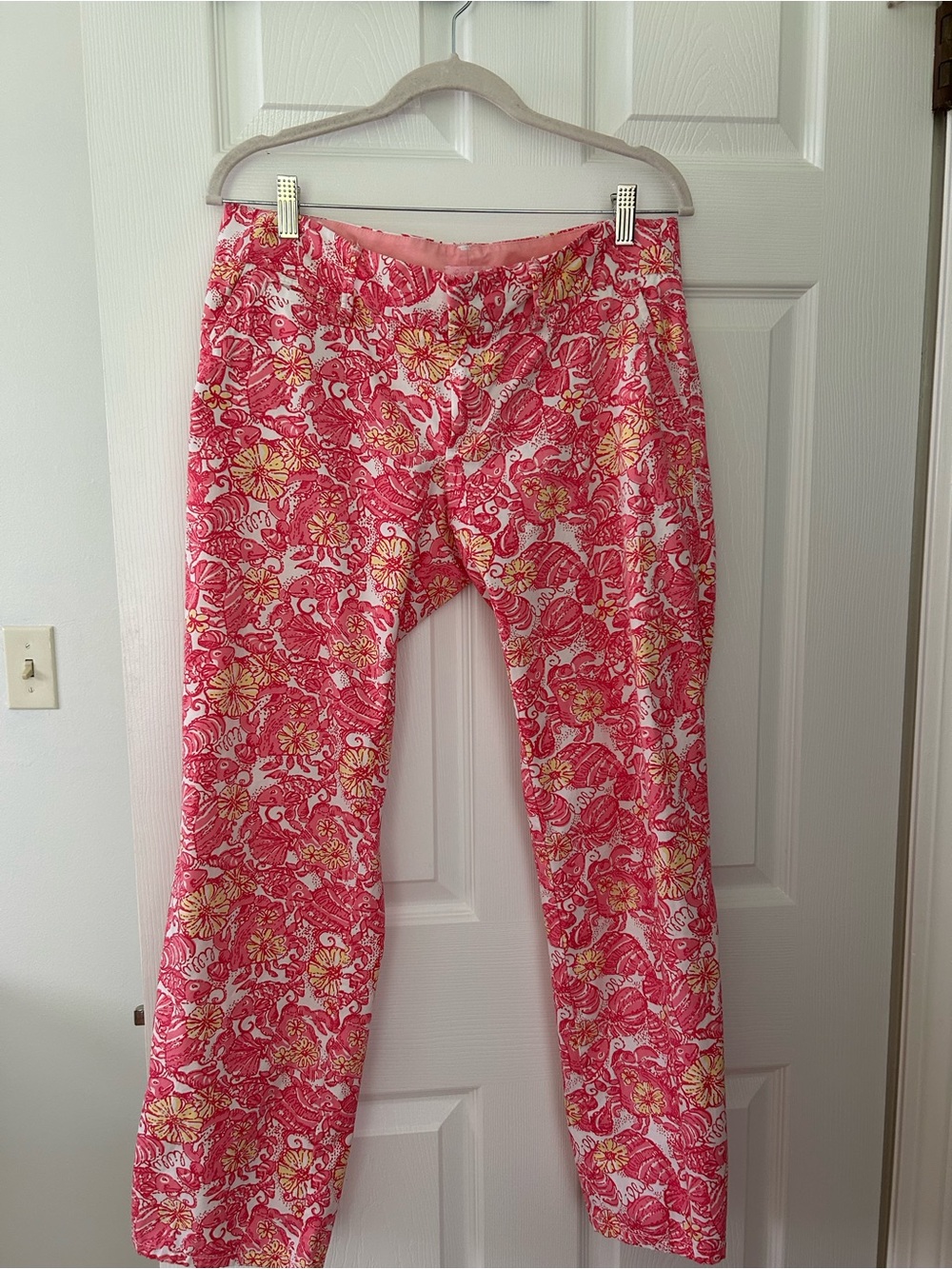Adorable Lilly Pulitzer Cotton Pants Pink White Size 6